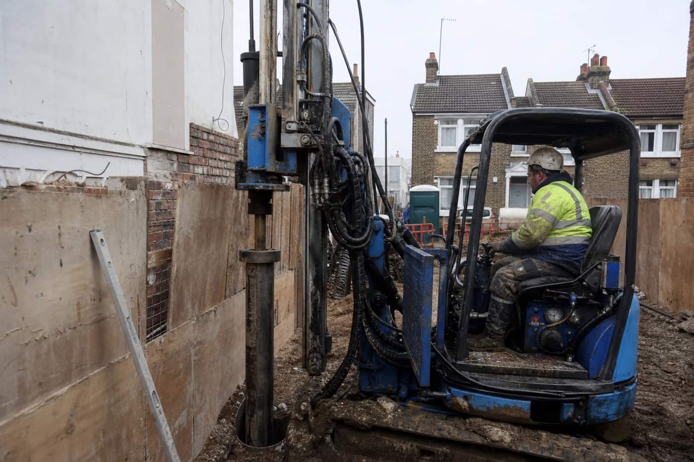 Restricted-access piling rig working on a tight Chiswick infill site